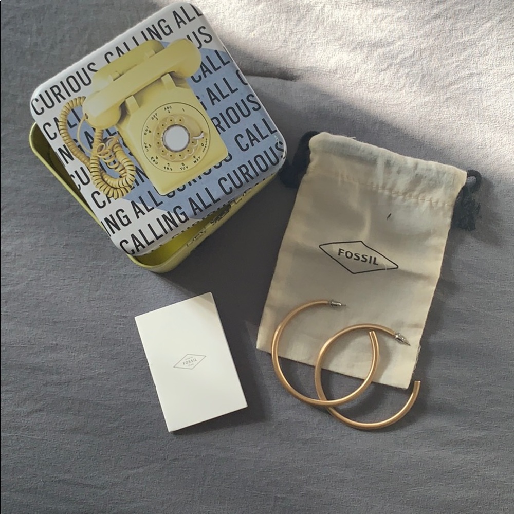*NEW* Gold Fossil Hoop Earrings